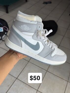 Nike Air Jordan 1 Mid Women’s Sneakers - White & Light Gray